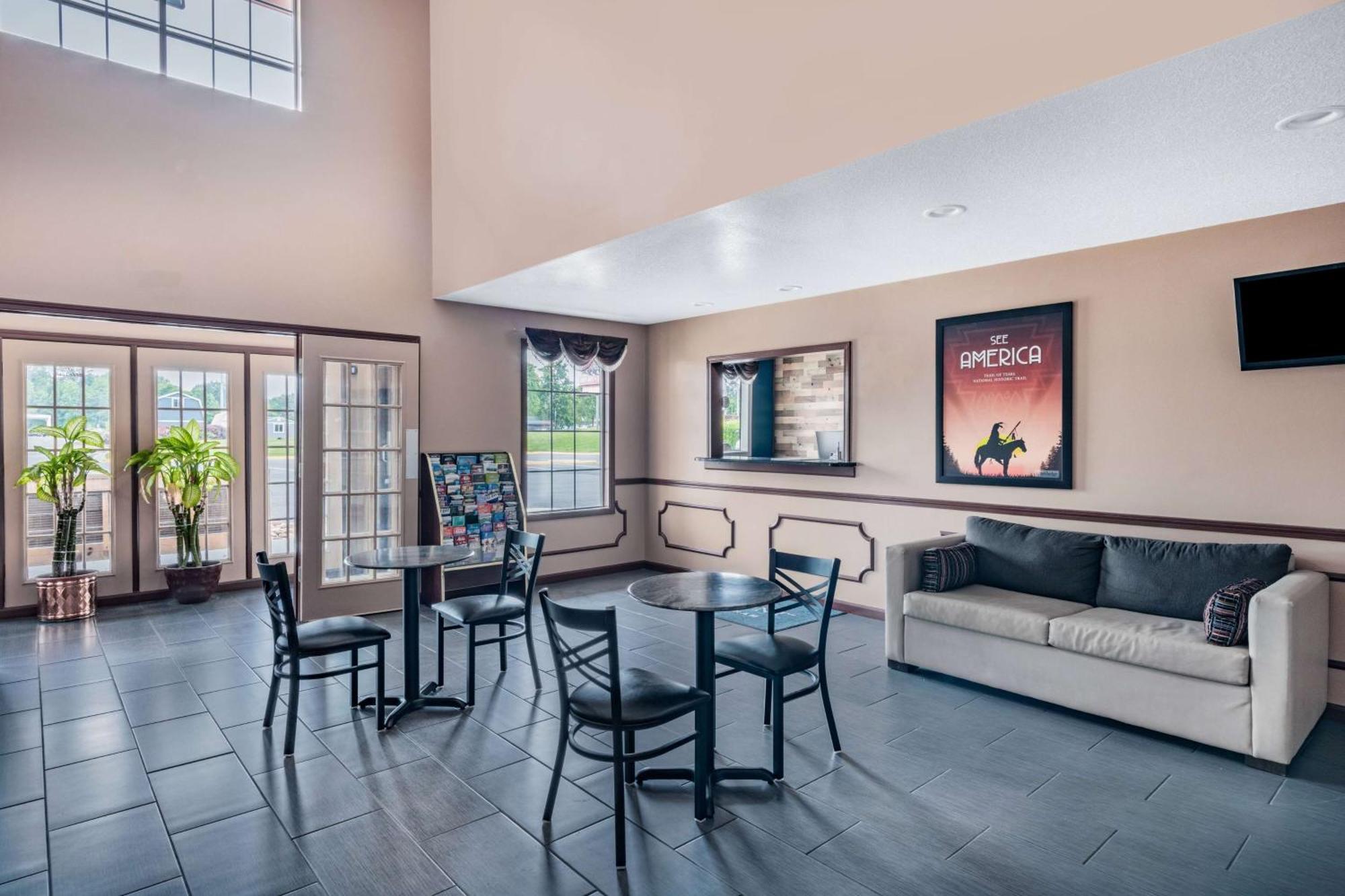 Baymont By Wyndham Commerce Ga Near Tanger Outlets Mall Exterior photo