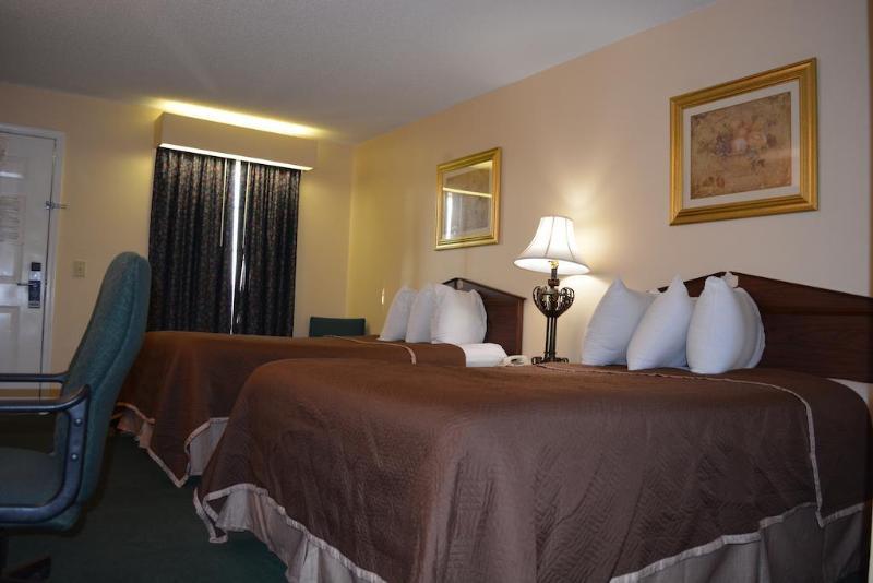Baymont By Wyndham Commerce Ga Near Tanger Outlets Mall Exterior photo